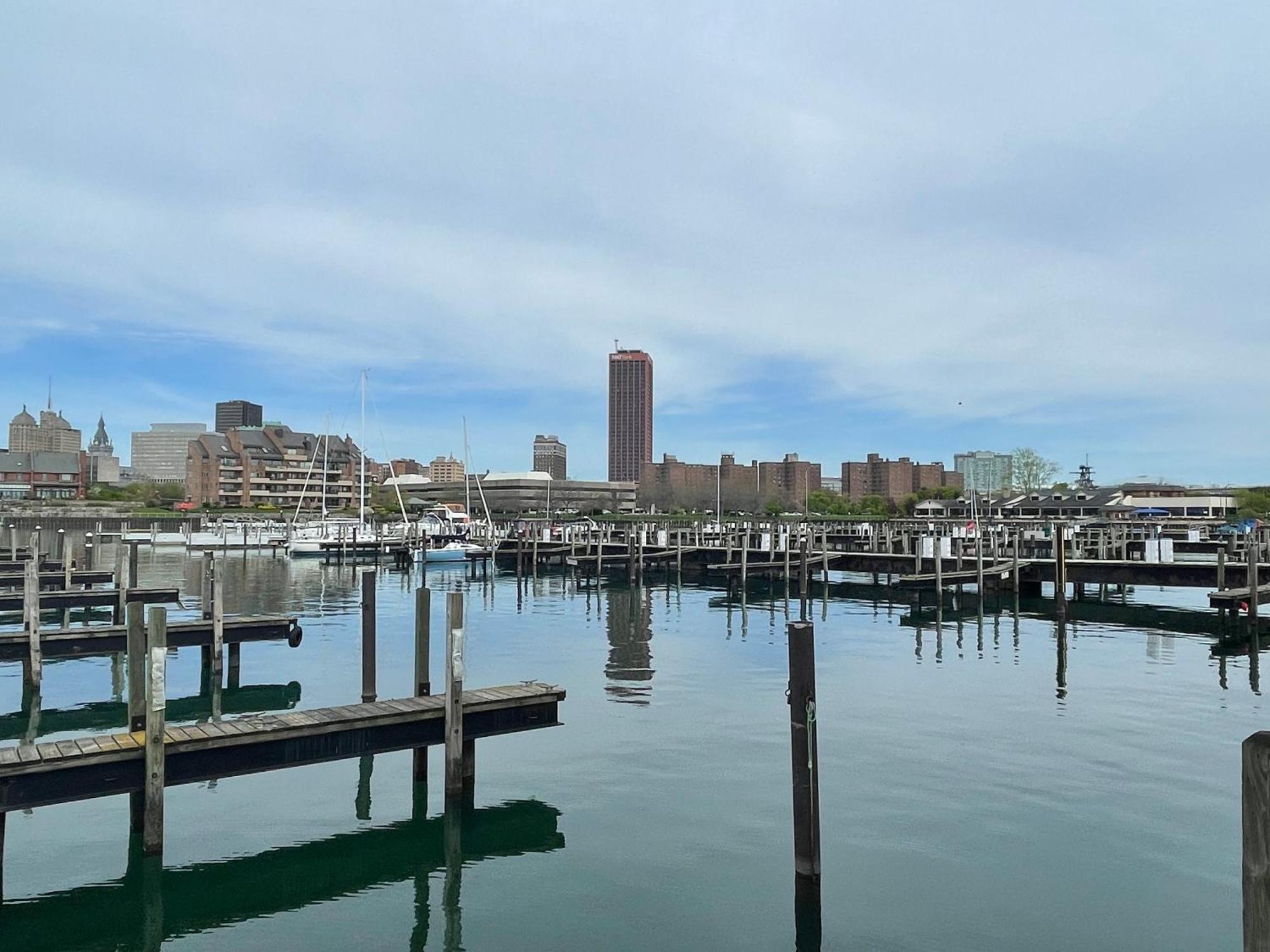 Buffalo'S River Den Exterior foto